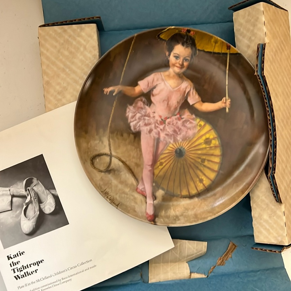 Reco International Plate - Mcclealland Children’s Circus #2 - Katie Tightrope